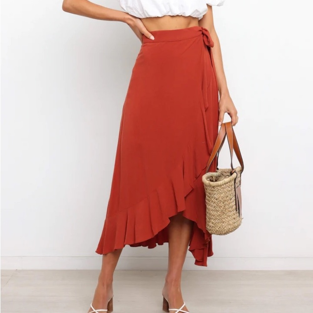 NWT Petal & Pup Tiffy Skirt in Rust - sz 12